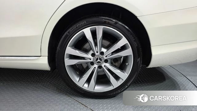 Mercedes-Benz C-Class W205 id 4609664 из Кореи 13