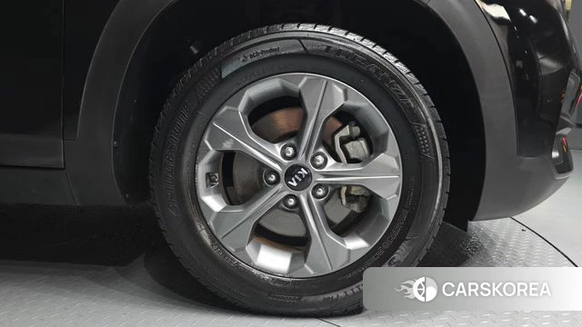 Kia Seltos id 4389901 из Кореи 13