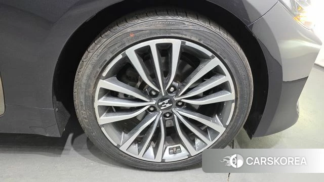 Kia Stinger id 4385104 из Кореи 13