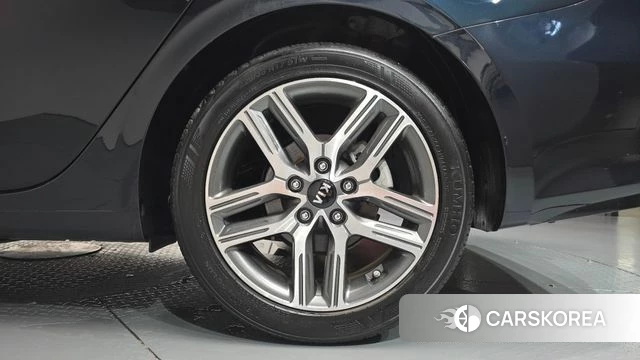 Kia Come New K3 id 4188508 из Кореи 13