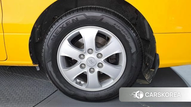 Hyundai The New Grand Starex id 4447421 из Кореи 13