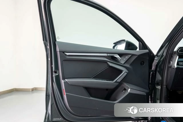 Audi A3 id 4328991 из Китая 13