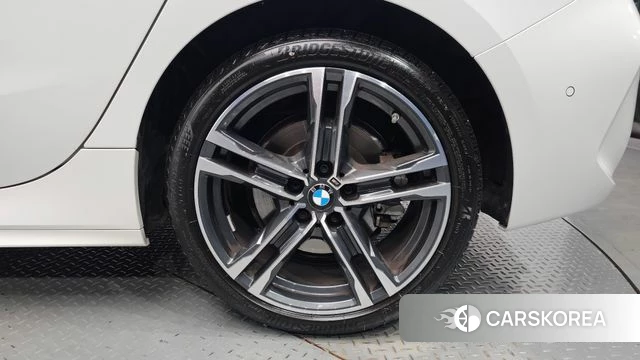 BMW 1 Series (F40) id 4686671 из Кореи 13