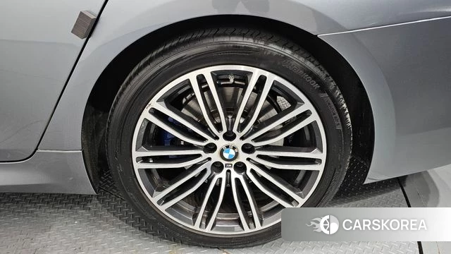 BMW 5 Series (G30) id 4741893 из Кореи 13