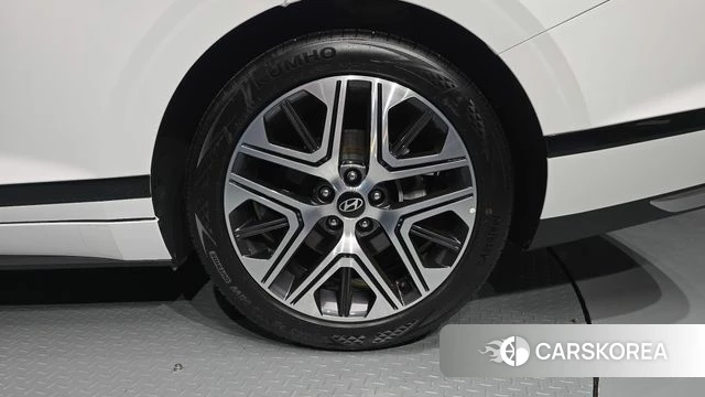 Hyundai Grandeur Hybrid (GN7) id 4921460 из Кореи 13