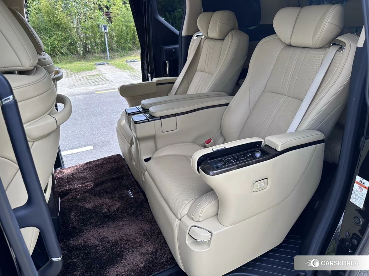 Toyota Elfa id 4493273 из Китая 13
