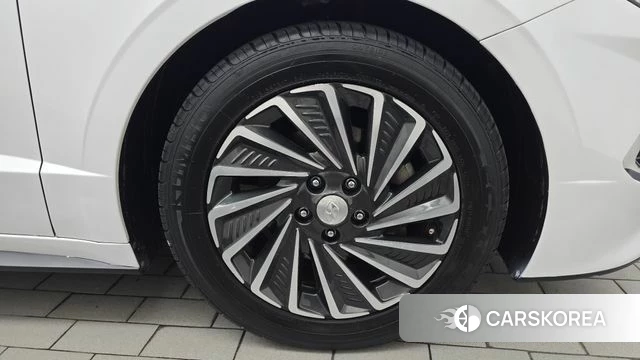 Hyundai Sonata Hybrid (DN8) id 4873120 из Кореи 13