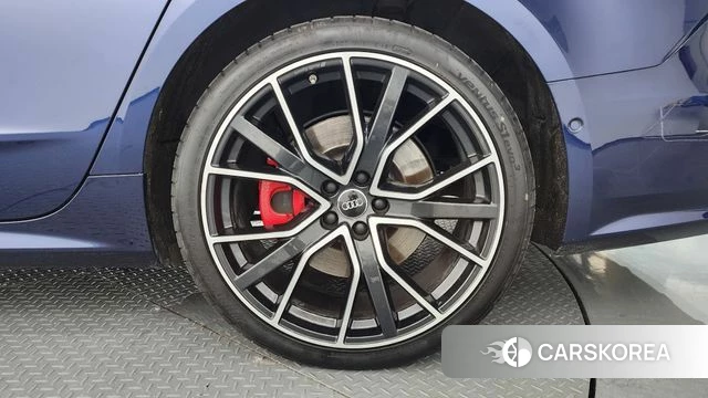 Audi S7 (4K) id 4593291 из Кореи 13