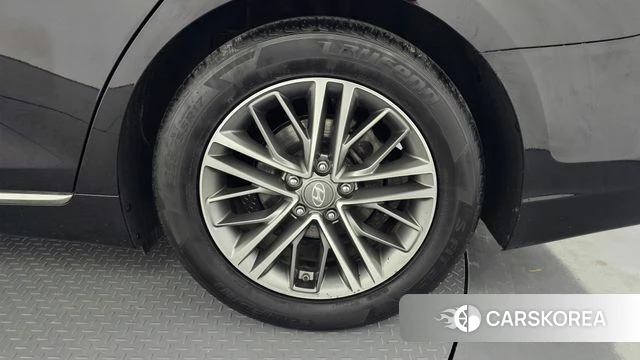 Hyundai Grandeur IG id 4363398 из Кореи 13