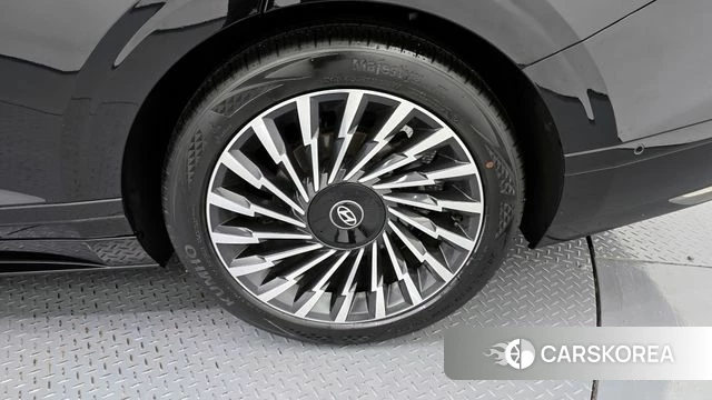Hyundai Grandeur Hybrid (GN7) id 4400740 из Кореи 13
