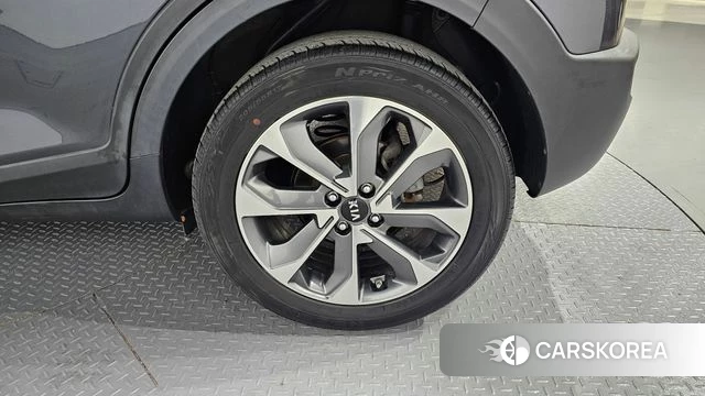 Kia Stonic id 4196966 из Кореи 13