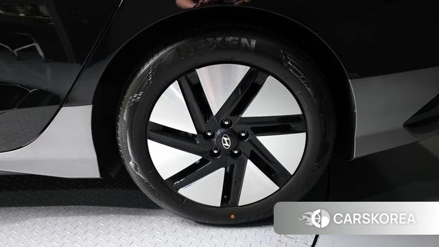 Hyundai Ionic 6 id 4308902 из Кореи 13