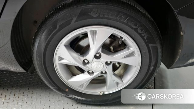 Hyundai Avante (CN7) id 4396622 из Кореи 13