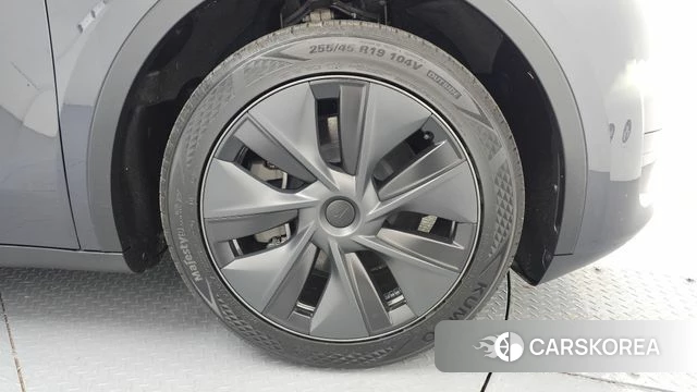 Tesla Model Y id 4421701 из Кореи 13