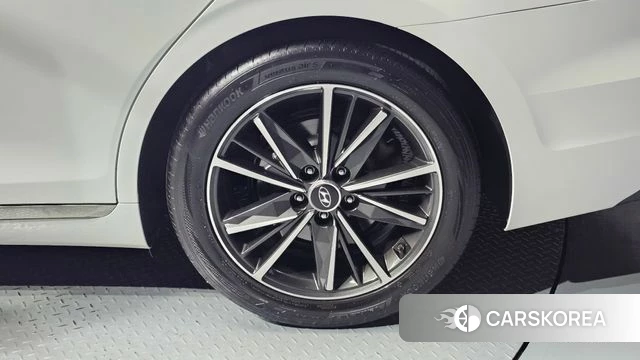 Hyundai The New Grandeur IG id 4641613 из Кореи 13