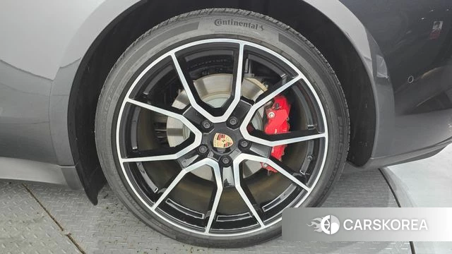Porsche Taycan id 4617400 из Кореи 13
