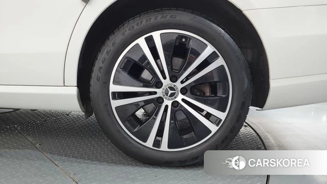Mercedes-Benz E-Class W213 id 4764715 из Кореи 13
