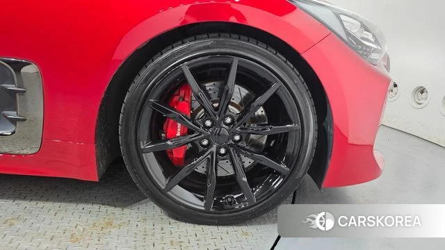 Kia Stinger Meister id 4671358 из Кореи 13
