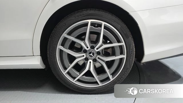 Mercedes-Benz E-Class W213 id 4245141 из Кореи 13
