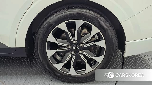 Kia Carnival 4th generation id 4642185 из Кореи 13