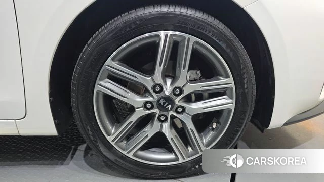 Kia Come New K3 id 4633110 из Кореи 13