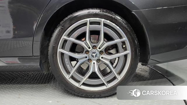 Mercedes-Benz E-Class W213 id 4784711 из Кореи 13