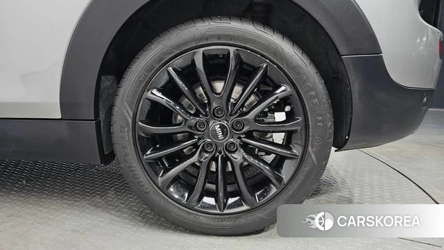 Mini Cooper Clubman id 4186027 из Кореи 13