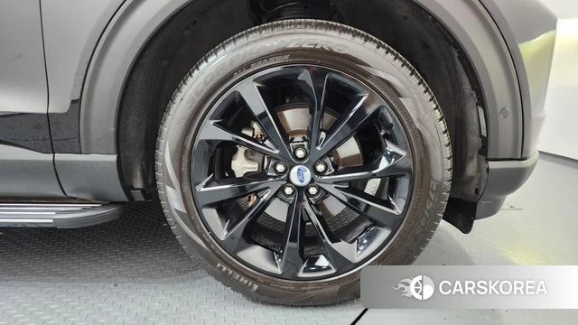 Ford Explorer 6th Generation id 4249920 из Кореи 13