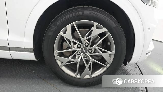 Genesis GV70 id 4697384 из Кореи 13