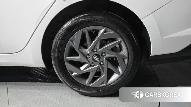 Hyundai The New Avante (CN7) id 4768365 из Кореи 13