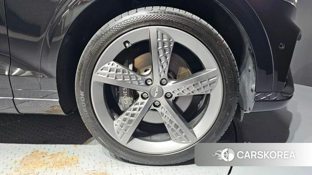Genesis GV70 id 4762936 из Кореи 13
