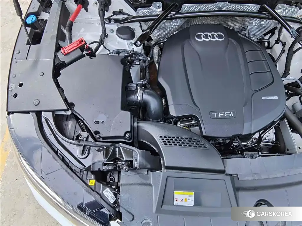 Audi Q5L id 4576367 из Китая 13