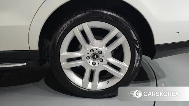 Mercedes-Benz GLE - Class W166 id 4742195 из Кореи 13