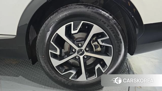 Kia Sportage 5th Generation Hybrid id 4941551 из Кореи 13