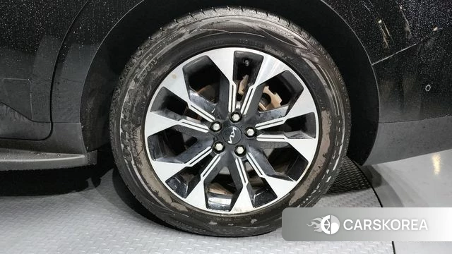 Kia Carnival 4th generation id 4376678 из Кореи 13