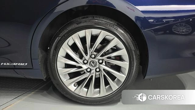 Lexus ES300h 7th generation id 4716731 из Кореи 13