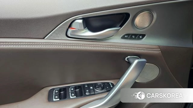 Kia Stinger id 4751316 из Кореи 13