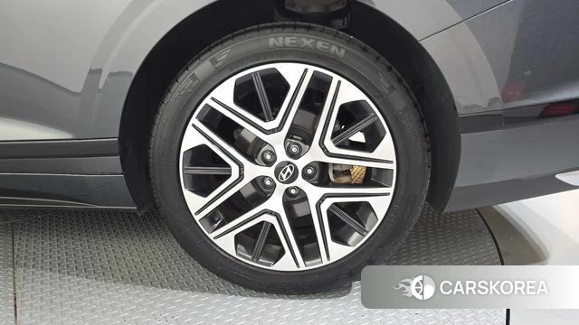 Hyundai Grandeur Hybrid (GN7) id 4848024 из Кореи 13