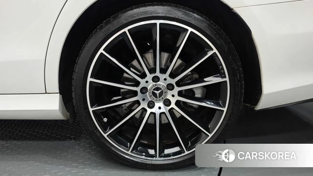 Mercedes-Benz E-Class W213 id 4740164 из Кореи 13