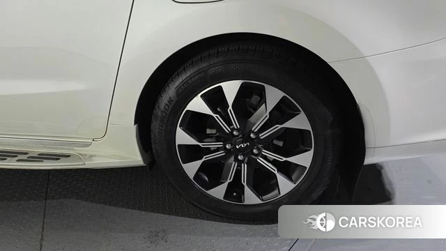 Kia The New Carnival id 4188682 из Кореи 13