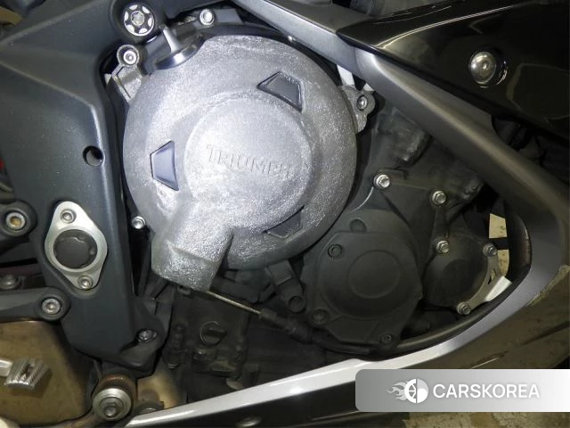 Проданный Triumph DAYTONA 675 id 4200554 из Японии, фото 13