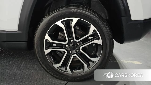 Jeep Compass 2nd Generation id 4475381 из Кореи 13