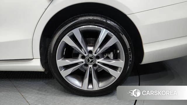 Mercedes-Benz C-Class W205 id 4593902 из Кореи 13