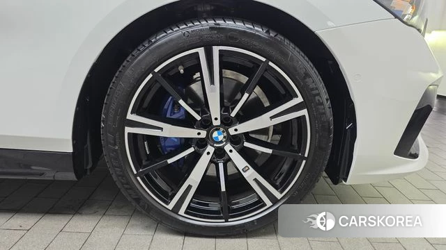BMW 5 Series (G60) id 4349122 из Кореи 13