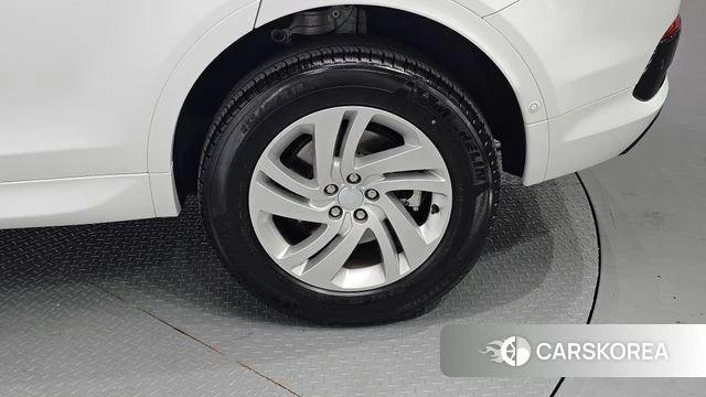 Land Rover Discovery Sports 2nd Generation id 4441883 из Кореи 13
