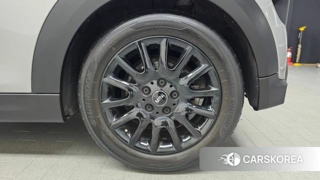 Mini Cooper id 4302571 из Кореи 13