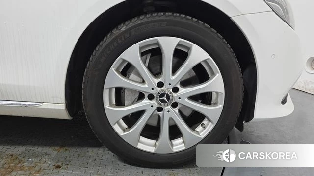 Mercedes-Benz E-Class W213 id 4378063 из Кореи 13