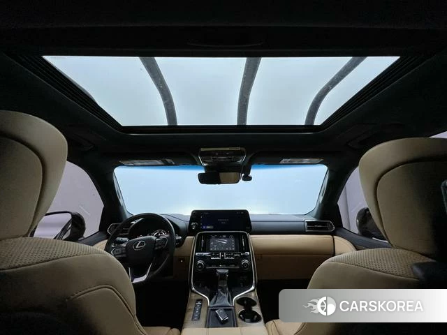 Lexus LX id 4263375 из Китая 13