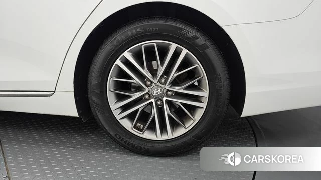 Hyundai Grandeur IG id 4483165 из Кореи 13