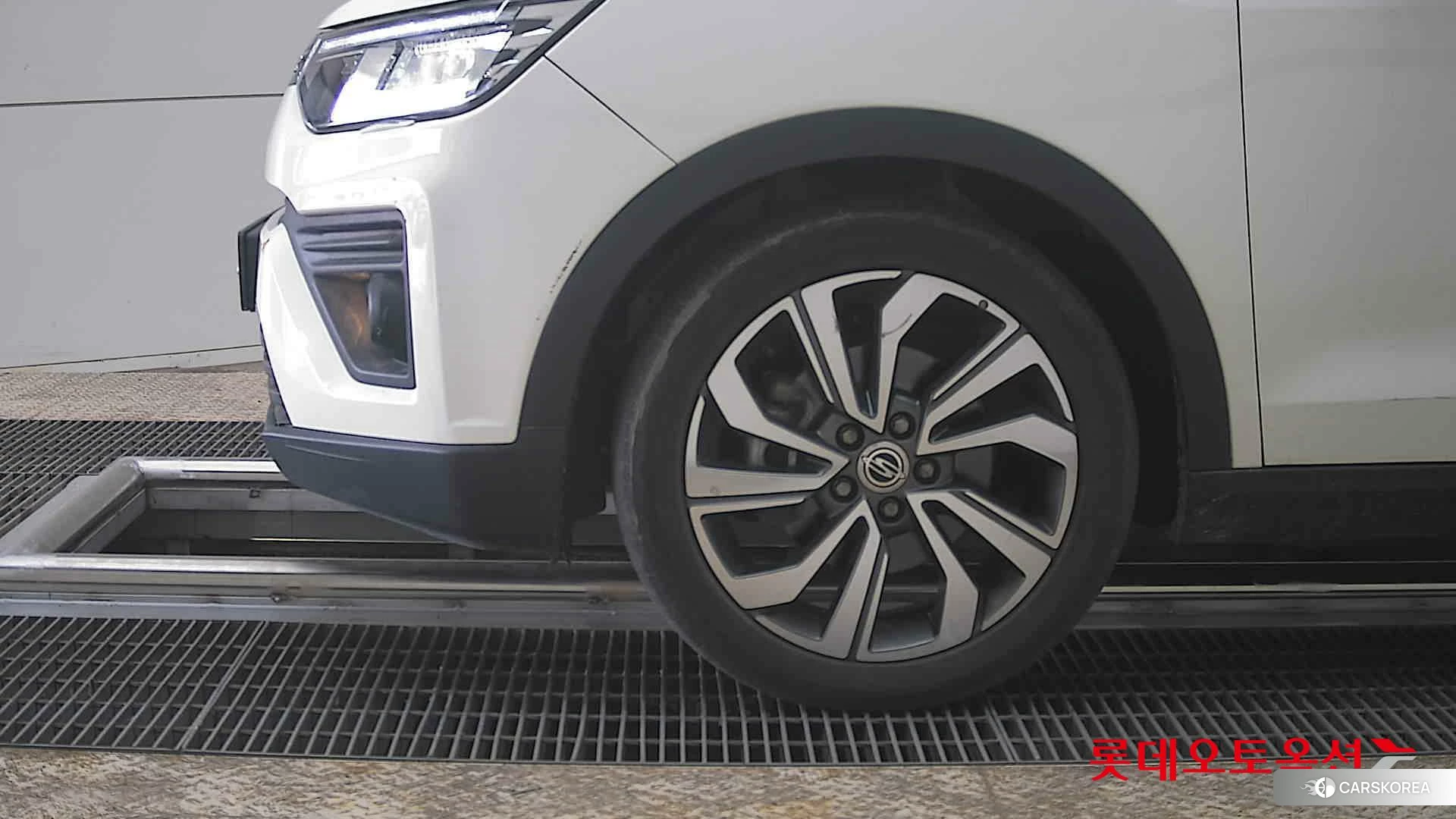 SsangYong Tivoli id 3869466 из Кореи 13